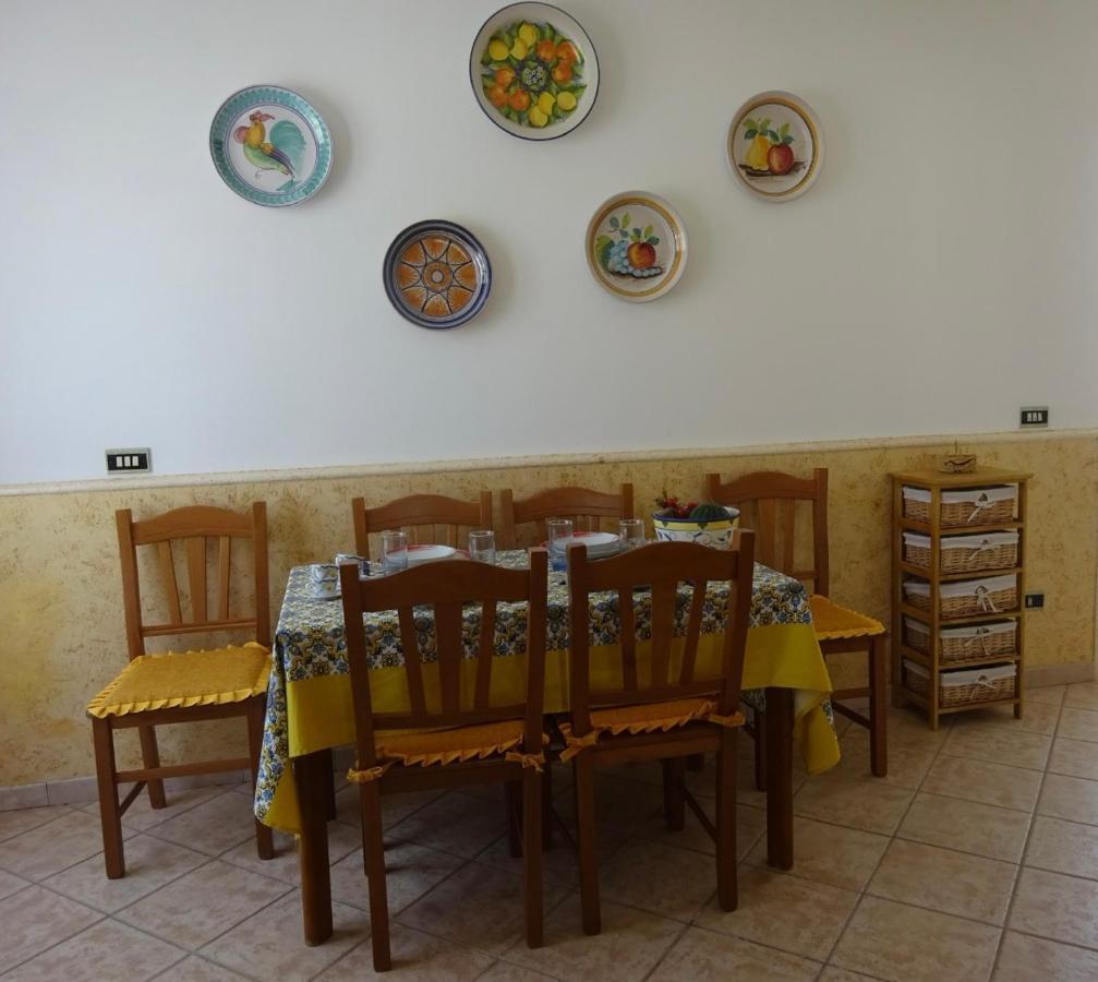 La Pietra Bianca Villa Portopalo Di Capo Passero Eksteriør billede